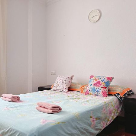 Habitacion Compartido Huelva Centro Екстериор снимка