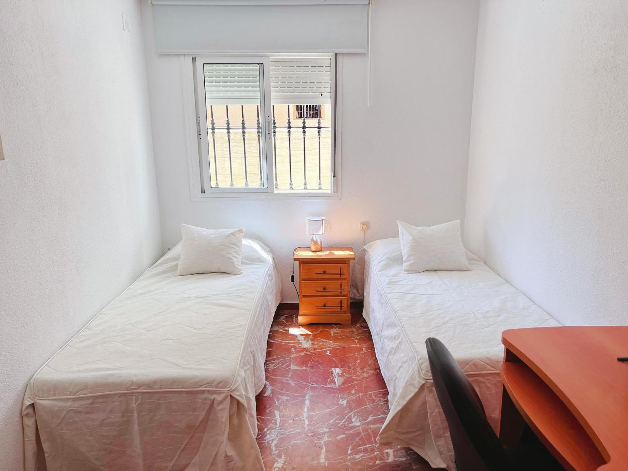 Habitacion Compartido Huelva Centro Екстериор снимка